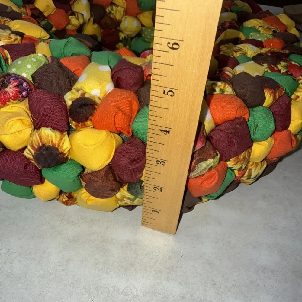 Vtg handmade fabric puff wreath 18” w/ fall colors Turkey figurines Homemade MCM